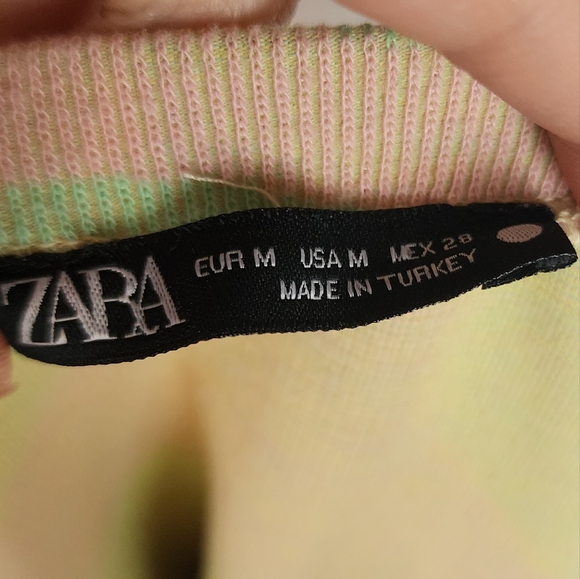 Zara Ruffle Sleeve Top - Picture 6 of 6